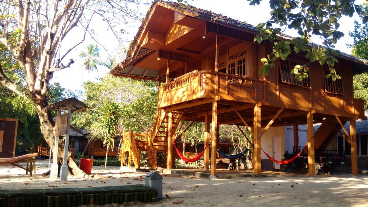 Jonaths Cottage Bunaken Kültér fotó