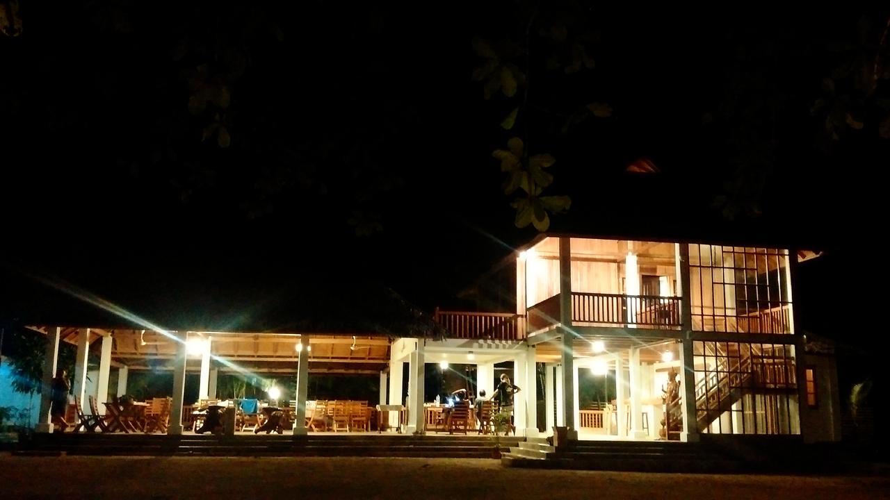 Jonaths Cottage Bunaken Kültér fotó