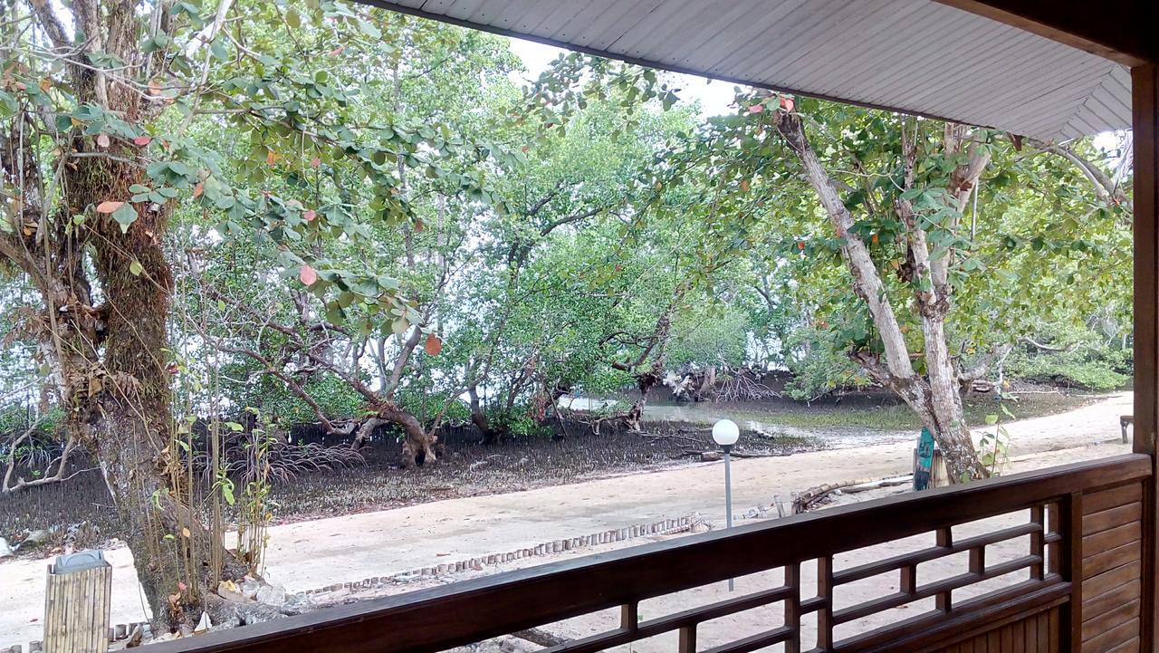 Jonaths Cottage Bunaken Kültér fotó