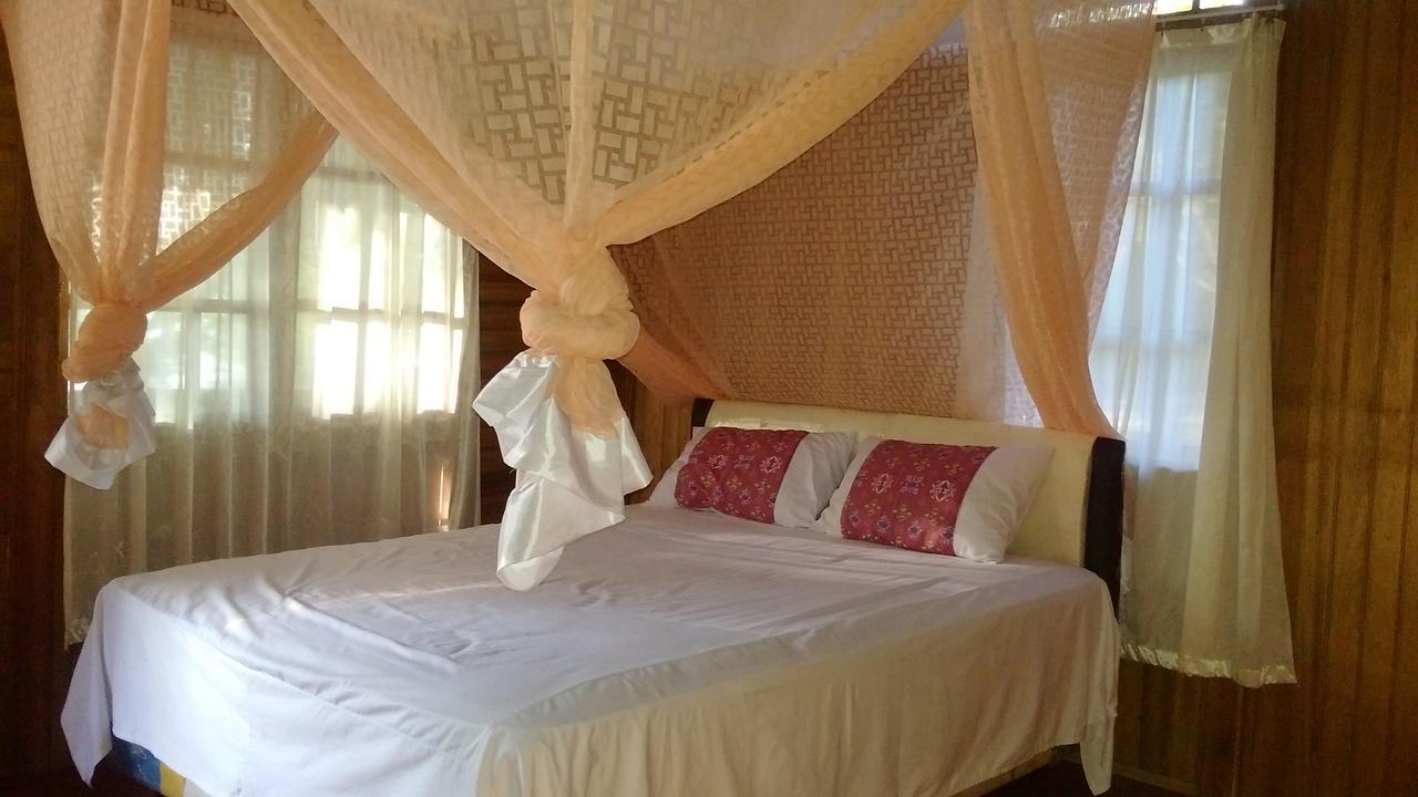 Jonaths Cottage Bunaken Kültér fotó