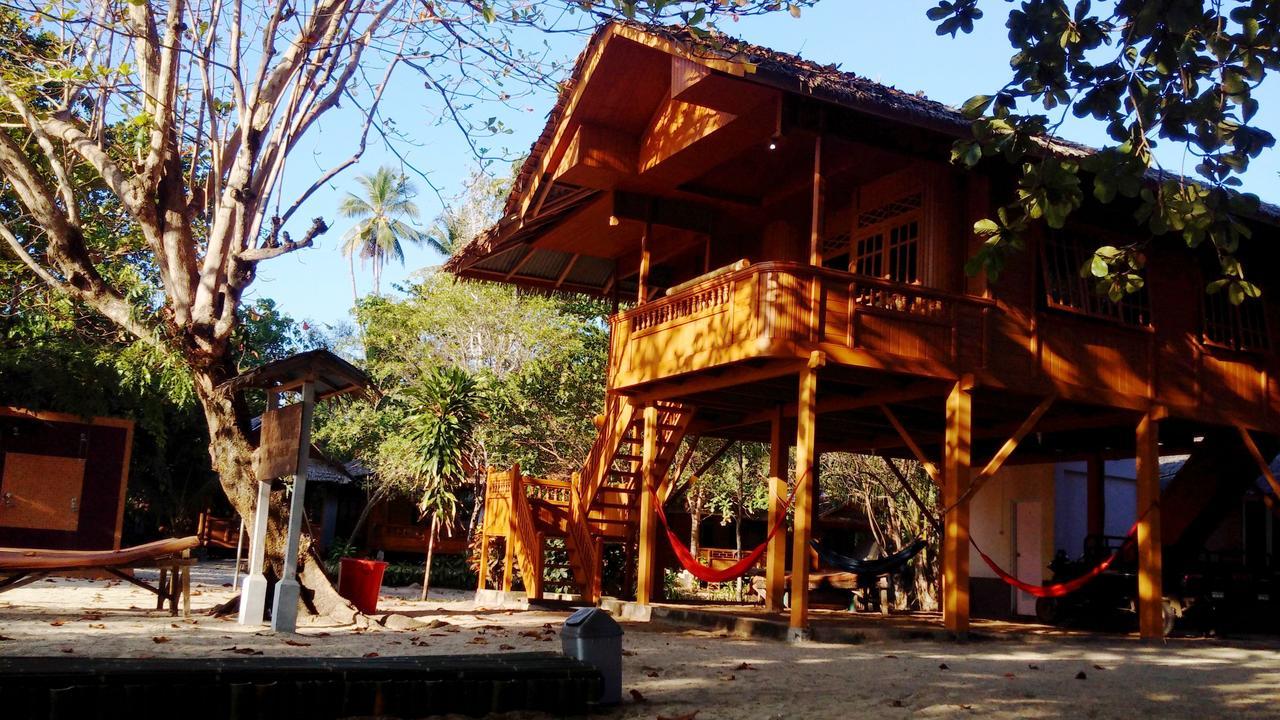 Jonaths Cottage Bunaken Kültér fotó