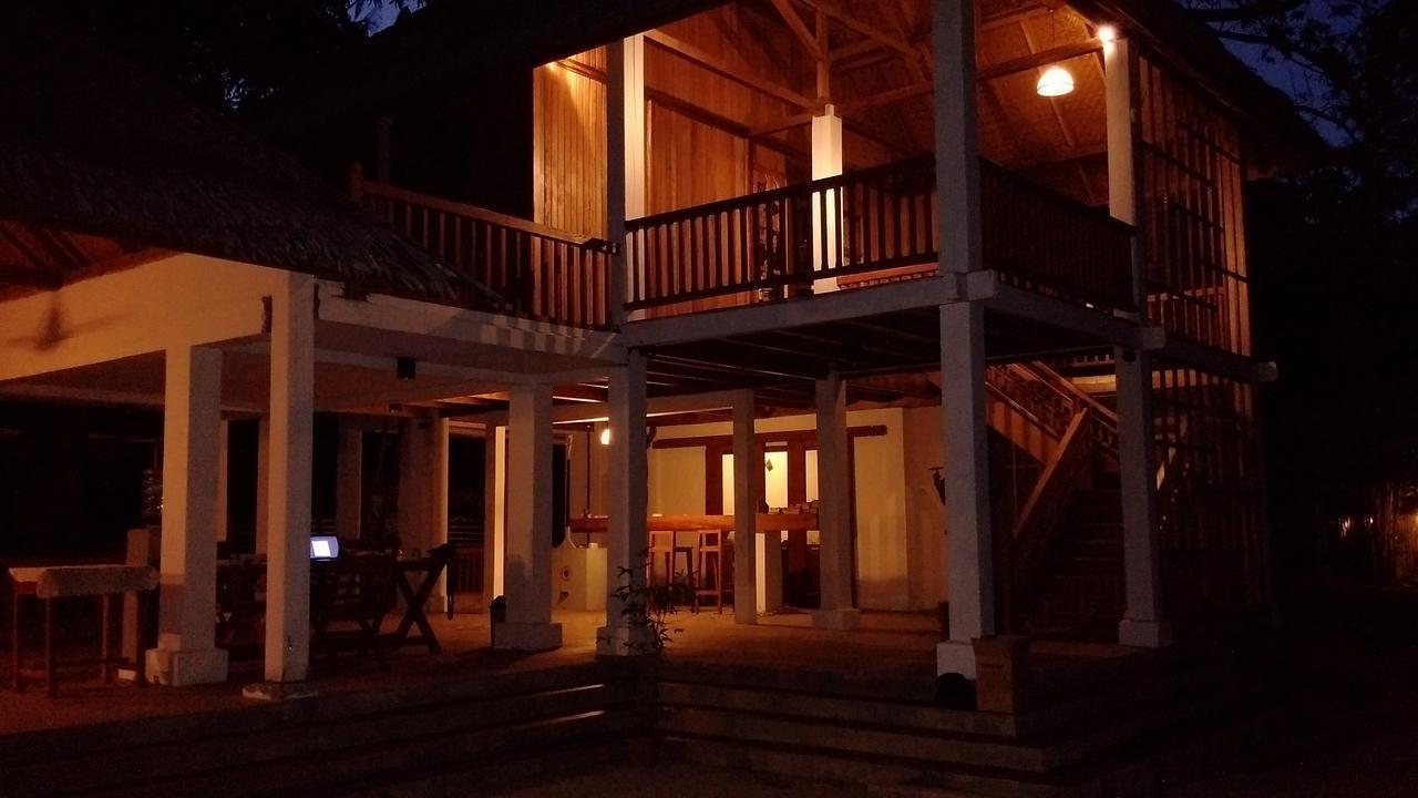 Jonaths Cottage Bunaken Kültér fotó
